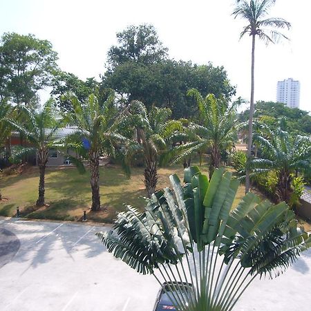 Chic Condominium Unit A303, A306, A307, A308, A406 Karon Buitenkant foto