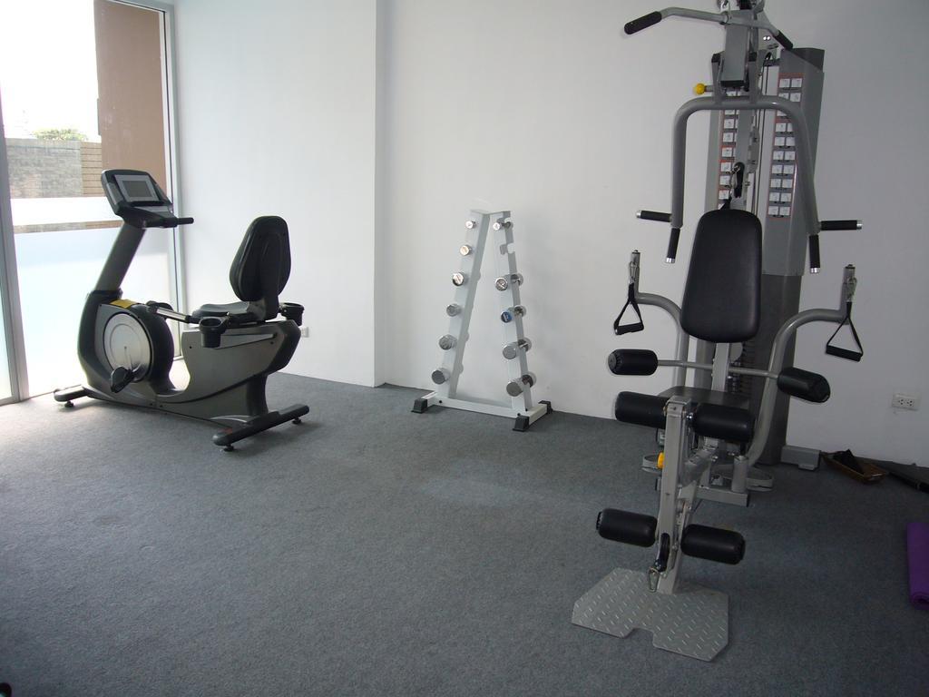 Chic Condominium Unit A303, A306, A307, A308, A406 Karon Buitenkant foto