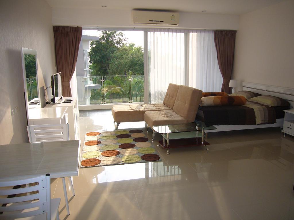 Chic Condominium Unit A303, A306, A307, A308, A406 Karon Buitenkant foto
