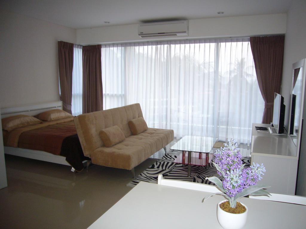 Chic Condominium Unit A303, A306, A307, A308, A406 Karon Buitenkant foto